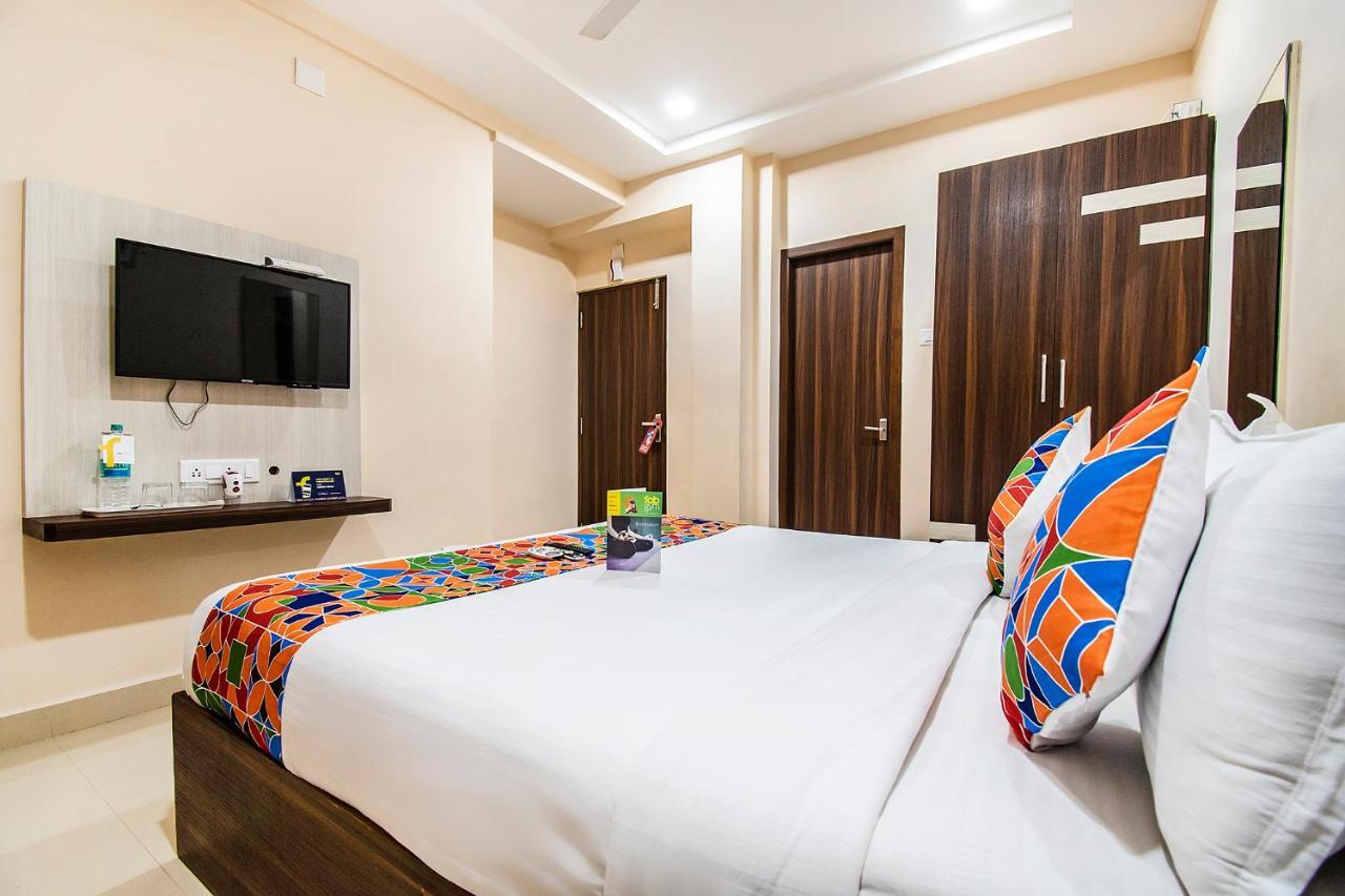 Fabexpress Advik Sai Residency Hotel 3*