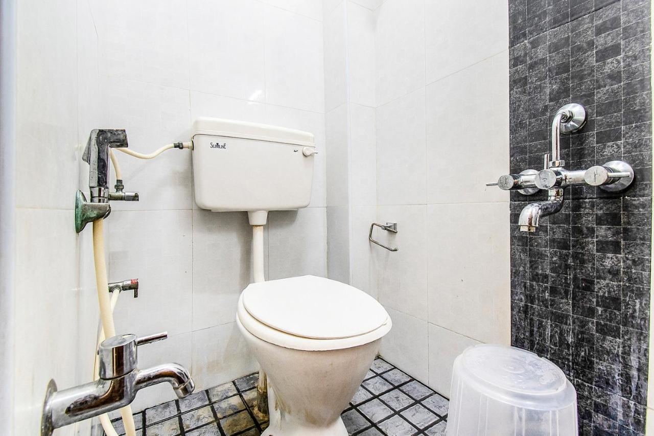 Fabexpress Advik Sai Residency Hotel Chennai